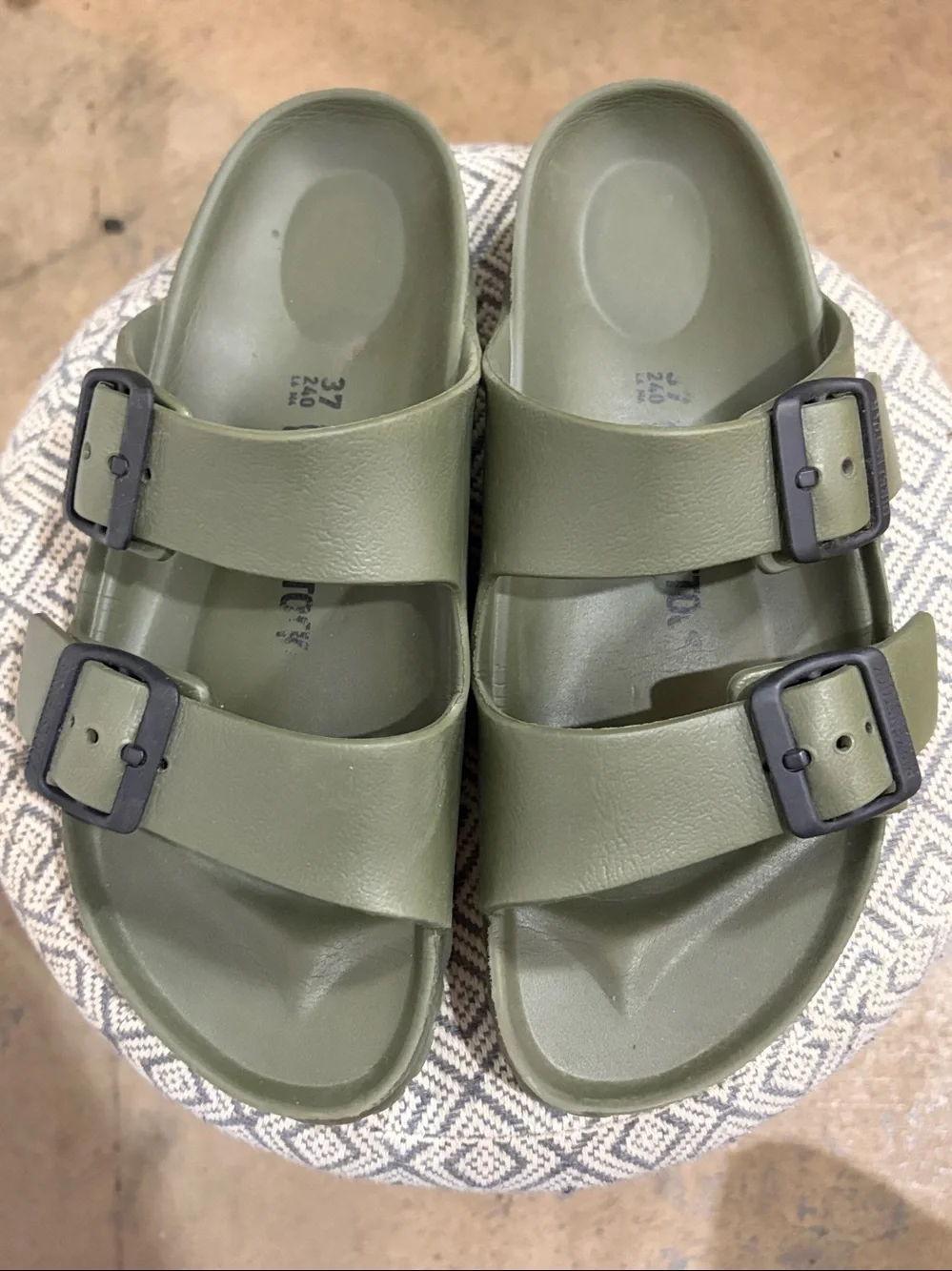 Birkenstock Arizona EVA Khaki Olive Green Sandals Womens EU 37 US 6 6.5